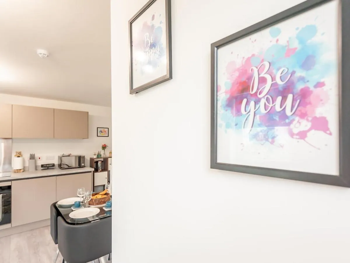 Holiday home Pass The Keys Horsforth Haven - Brand New Townhouse With Balcony Leeds  United Kingdom