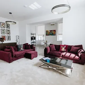 Bobbin Row - Grade 2 Listed With A Beautiful Design With Access To Holiday home